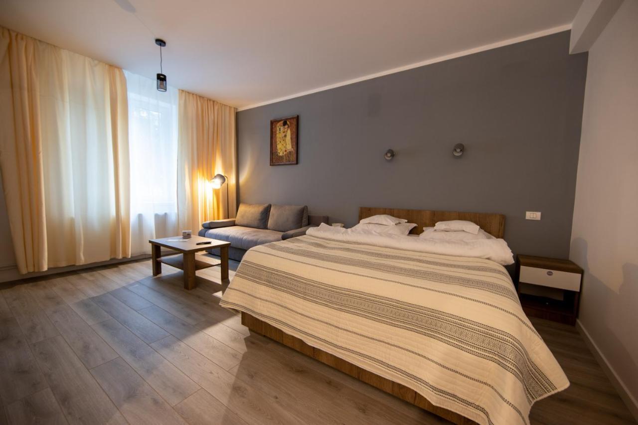 Central Place Apartment Timisoara 2 외부 사진